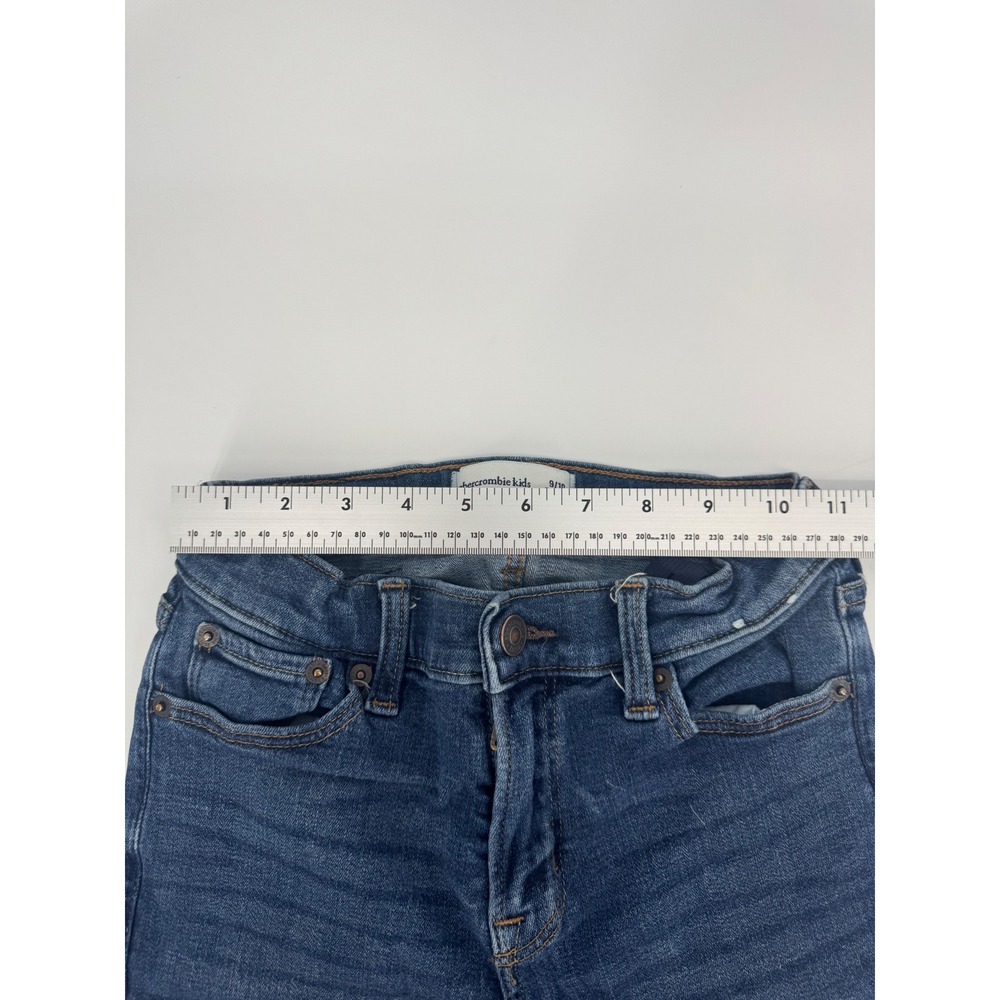 Abercrombie Kids Straight Leg Jeans Medium Wash Blue Size 9/10 Long - Picture 4 of 11